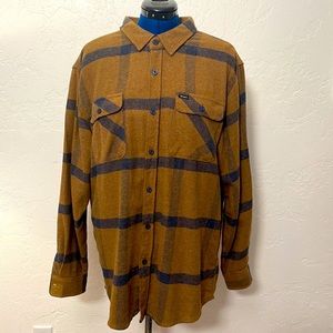 Brixton men’s long sleeve button down wool shirt.